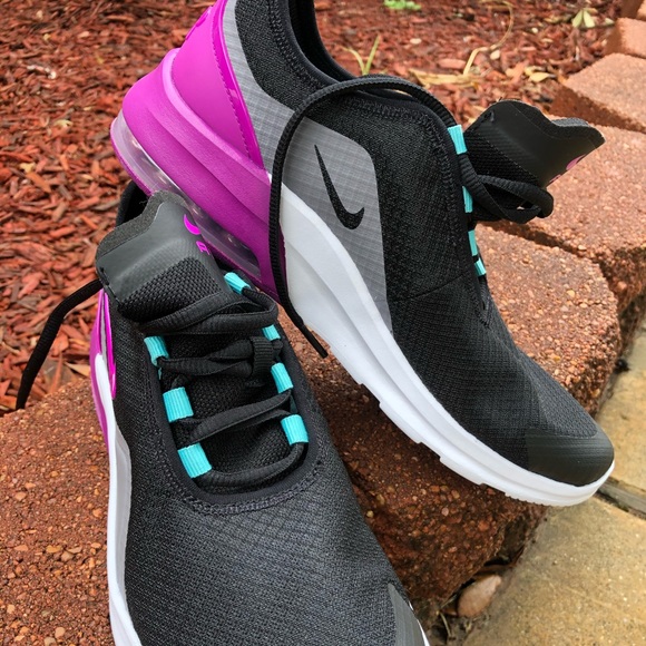 nike air max motion 2 women's purple